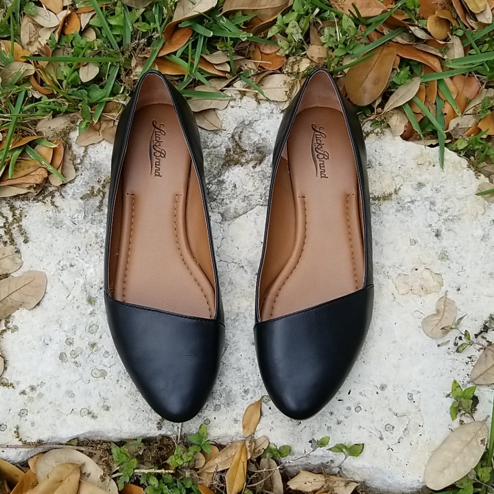 Black flats